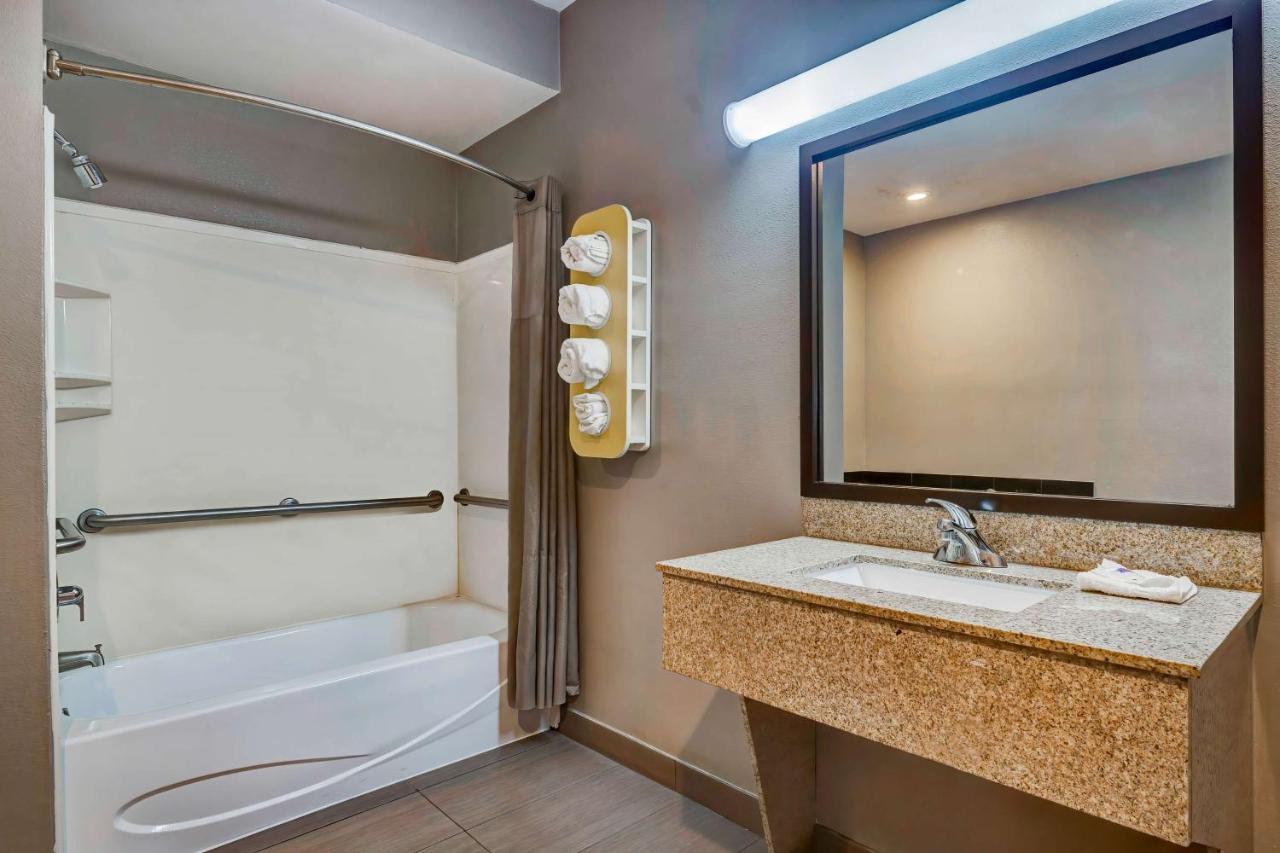 Motel 6-Mesquite, Tx - Balch Springs Eksteriør billede